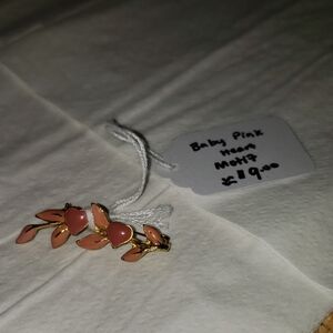 Chic Gold and Pink Leaf Earrings